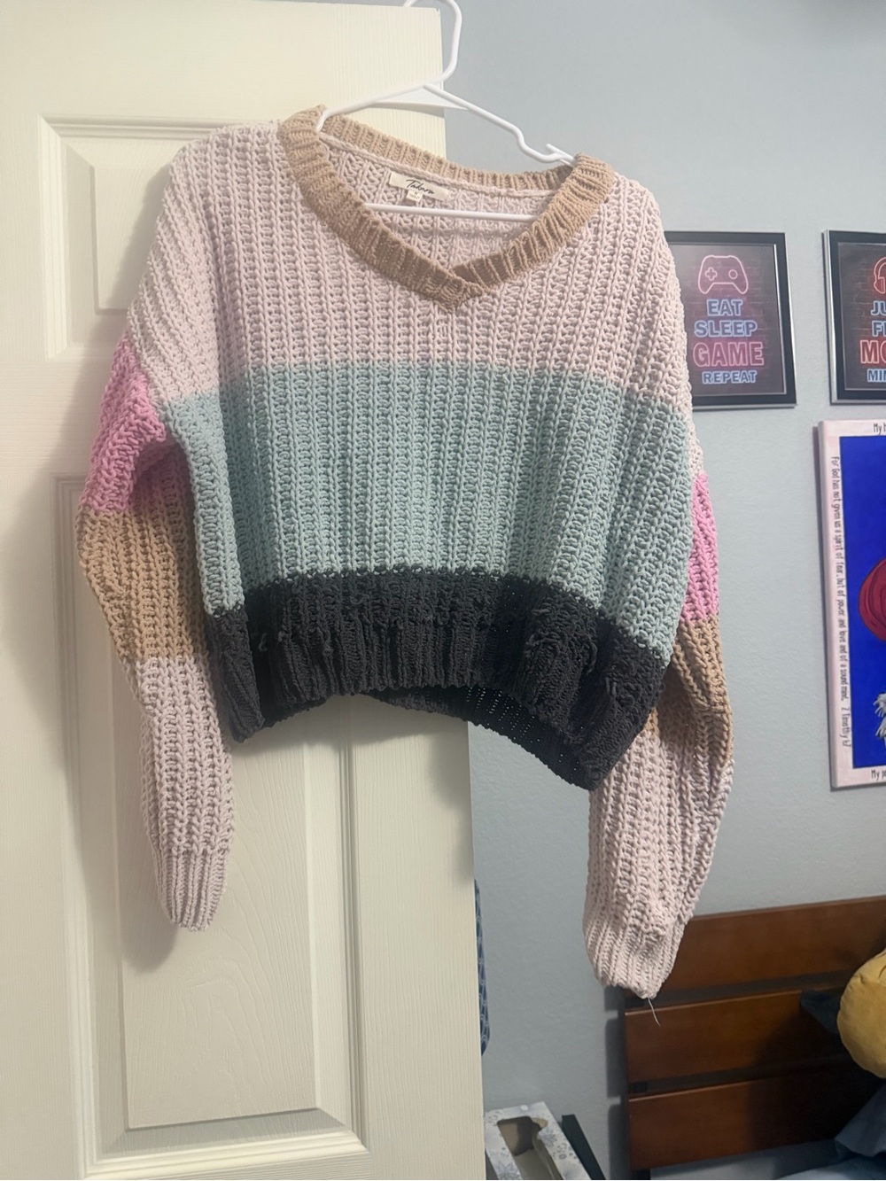 Takara Colorblock V-Neck Cropped Sweater in Cream, Mint, Pink, Tan, Black